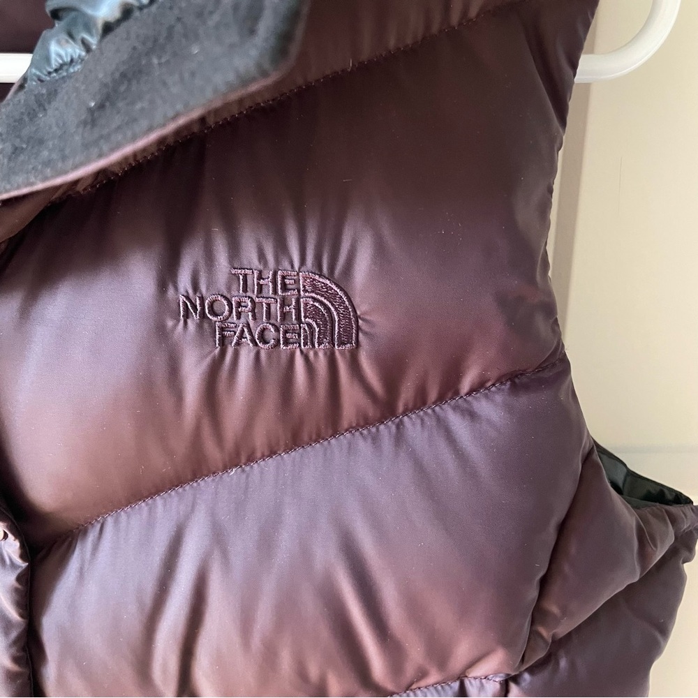The North Face Puffy 700 Down Filled Purple Vest Size Medium - Picture 4 of 11